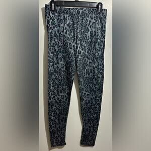 Collette Love Chic Butter Soft Leopard Print Leggings Size M (736)